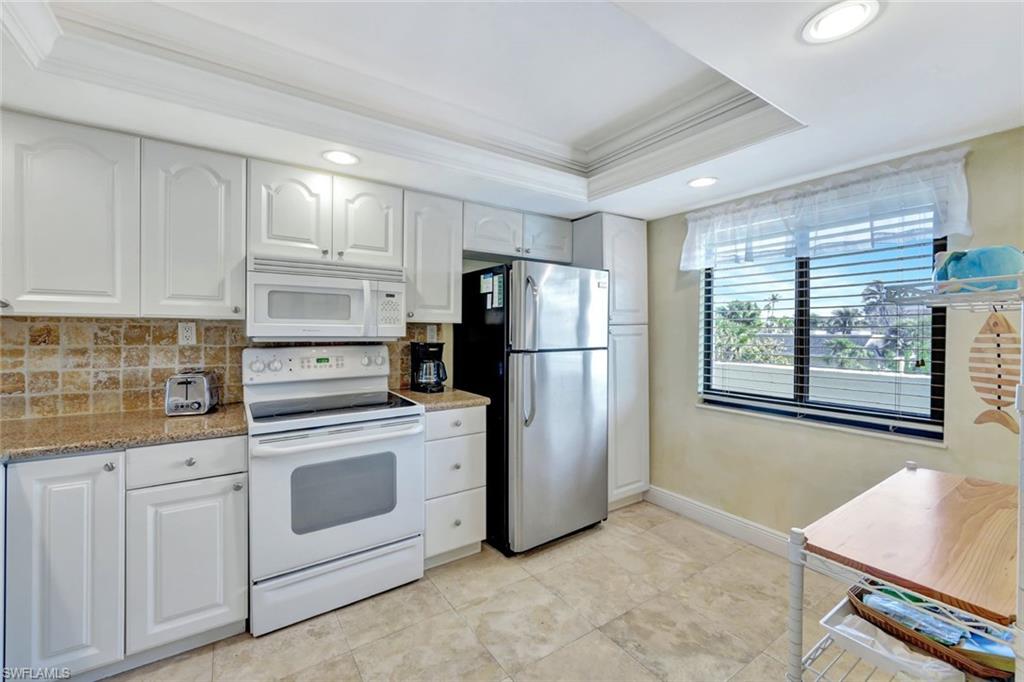 979 E Gulf DR D452 photo 16