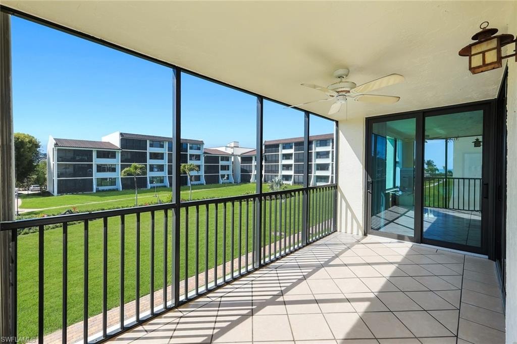 979 E Gulf DR D452