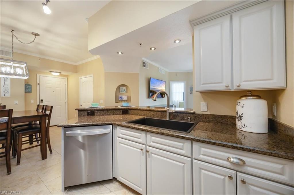 12970 Positano CIR 301 photo 7
