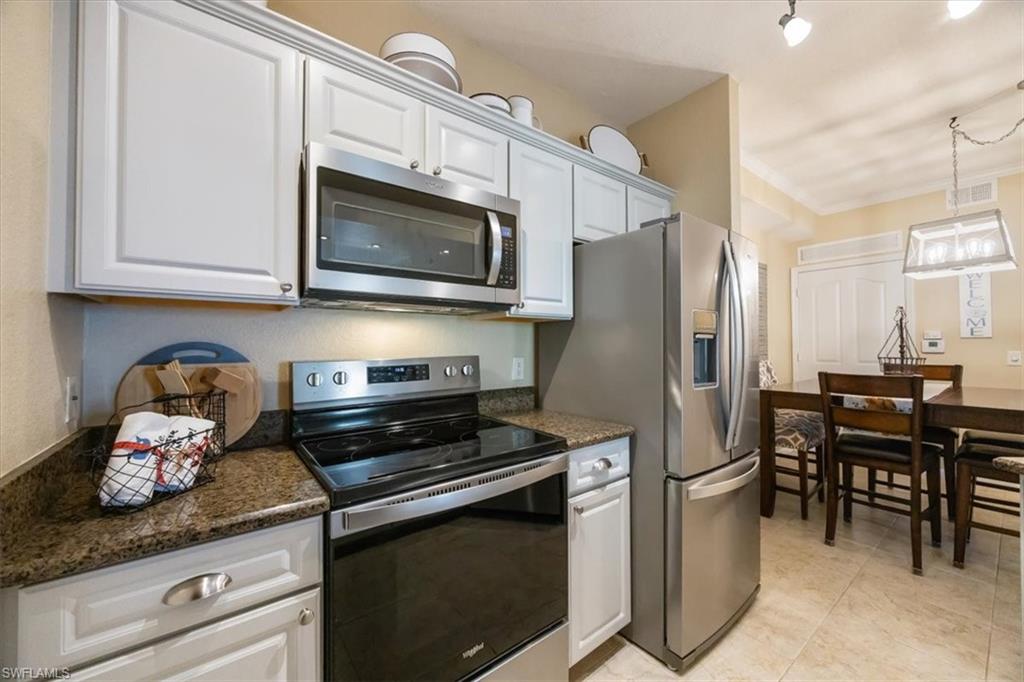 12970 Positano CIR 301 photo 8