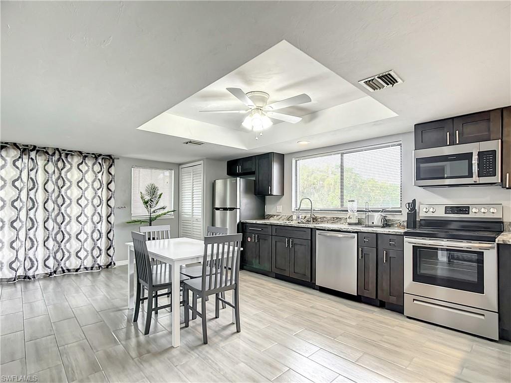 4928/5000 SW 16th PL photo 9
