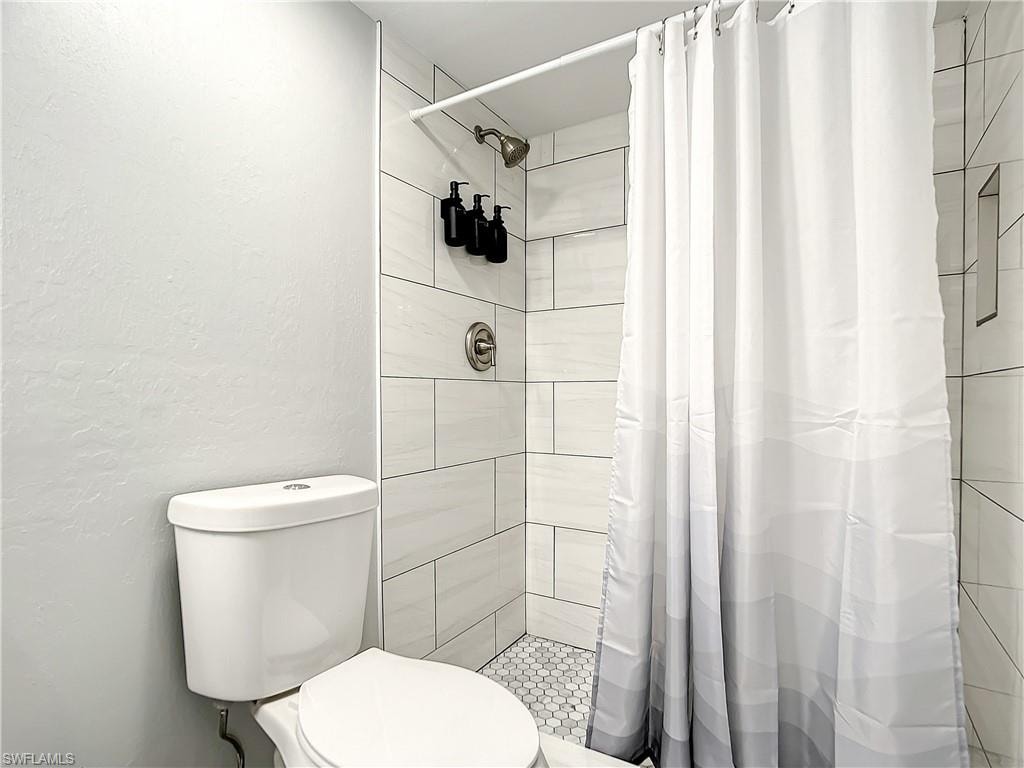 4928/5000 SW 16th PL photo 31
