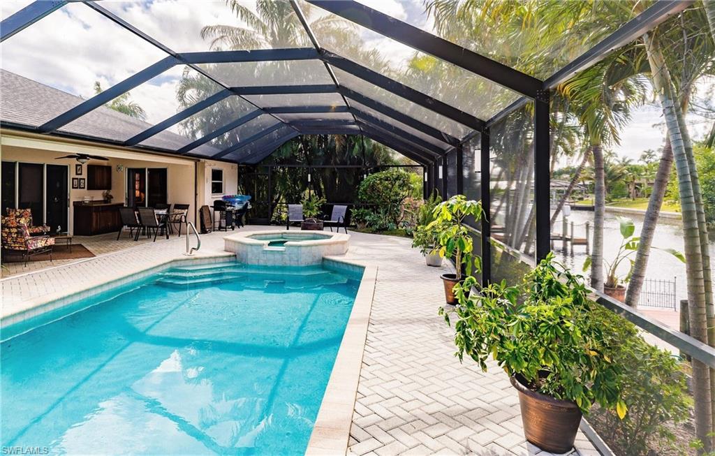 Pool cage and beautiful pool