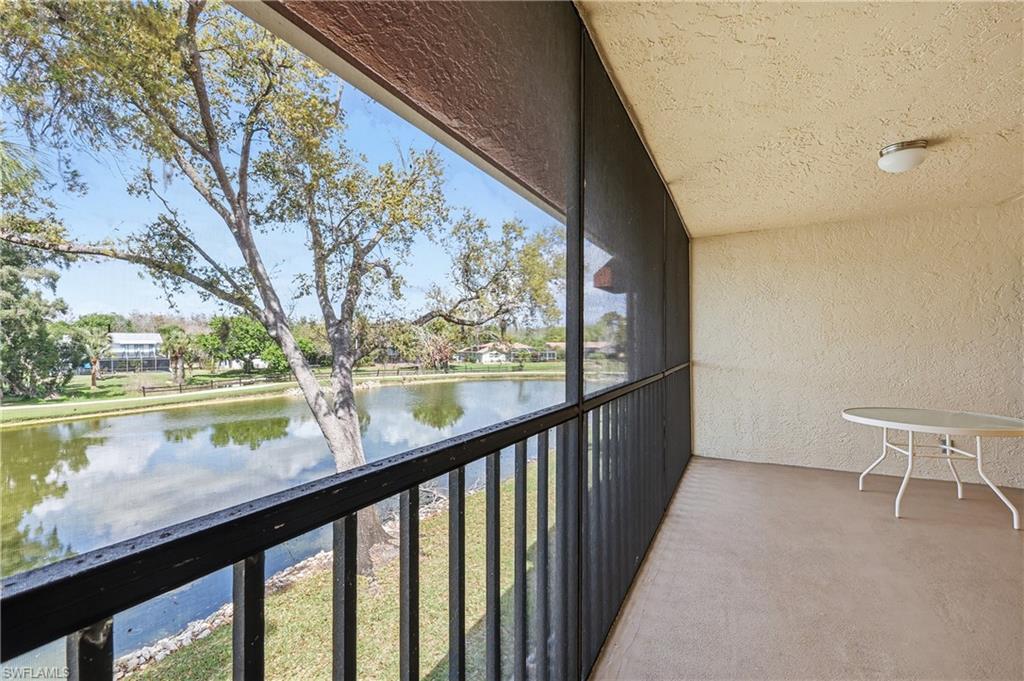 7121 Golden Eagle CT 623 photo 7