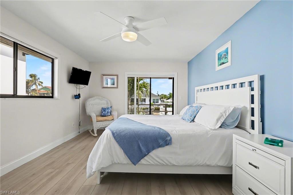 Split Bedrooms!