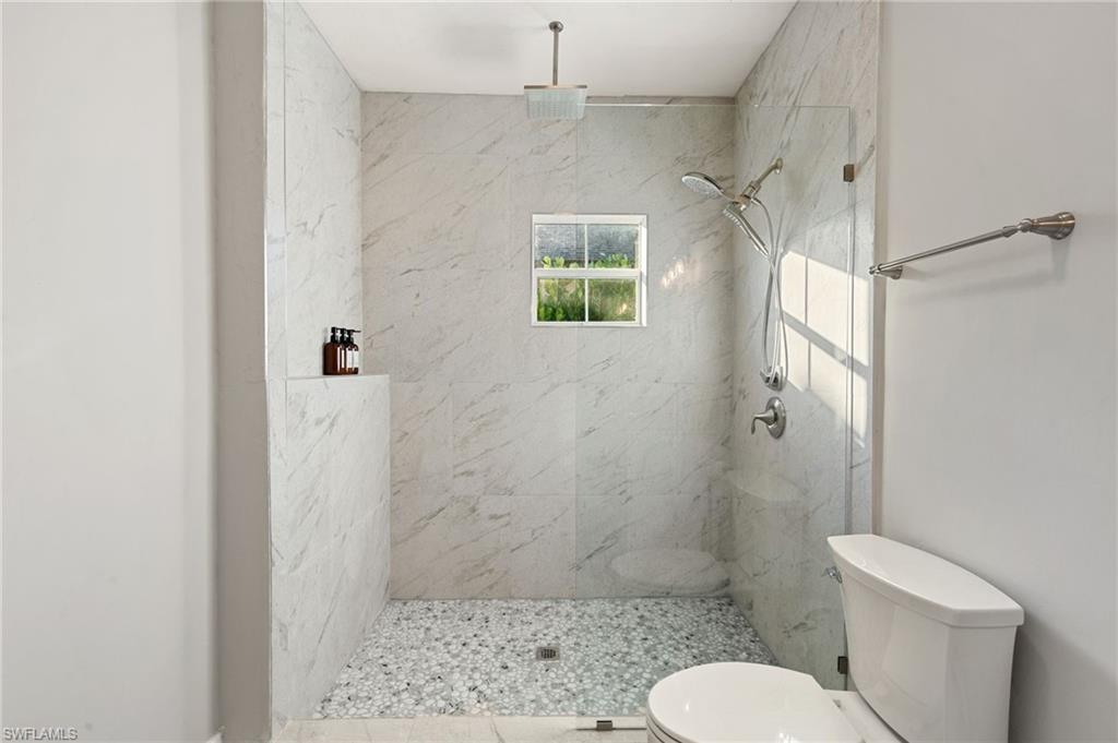 317 3rd AVE photo 14