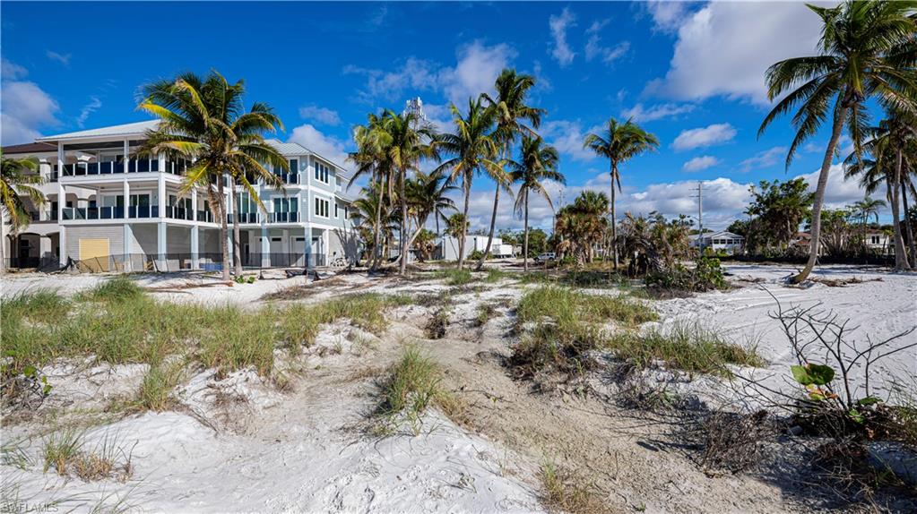 3250 Estero BLVD photo 14