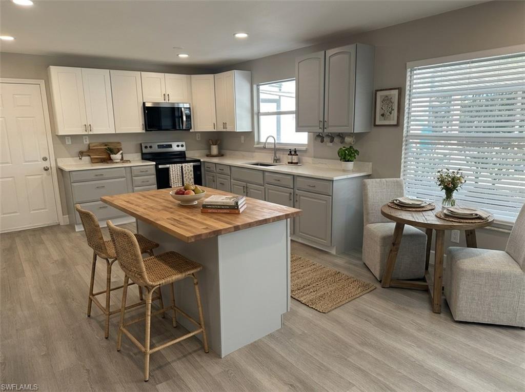 VIRTUALLY STAGED FOR DESIGN IDEAS