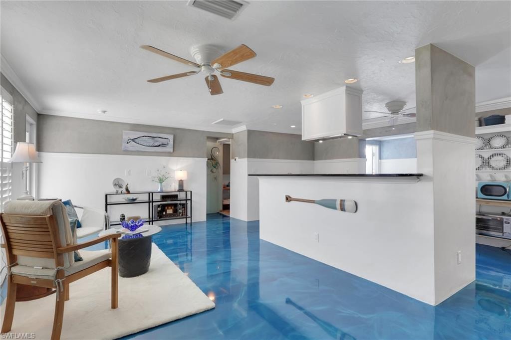 1293 Rainbow CT photo 7