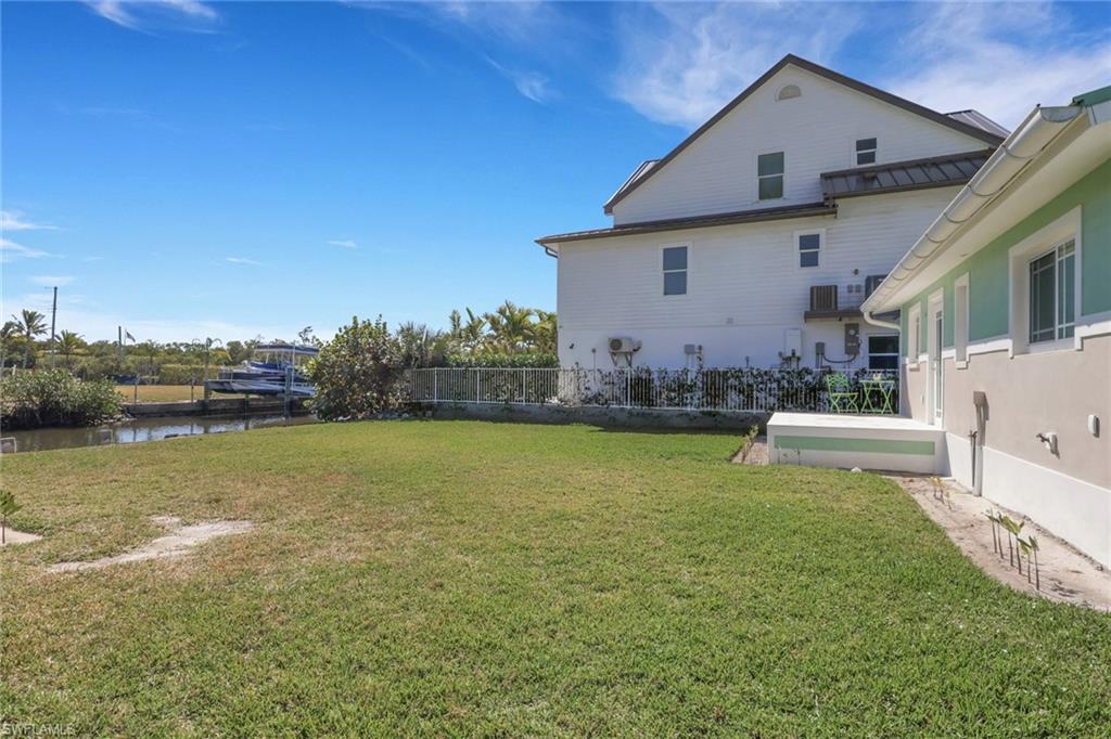 1278 Rainbow CT photo 32
