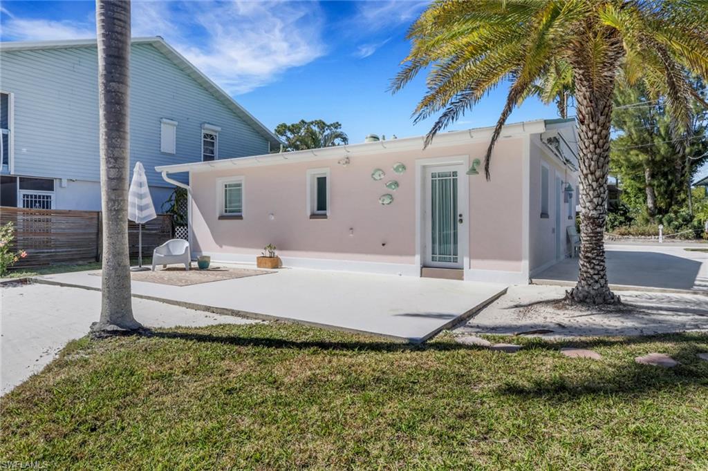 1290 Venetian WAY photo 32