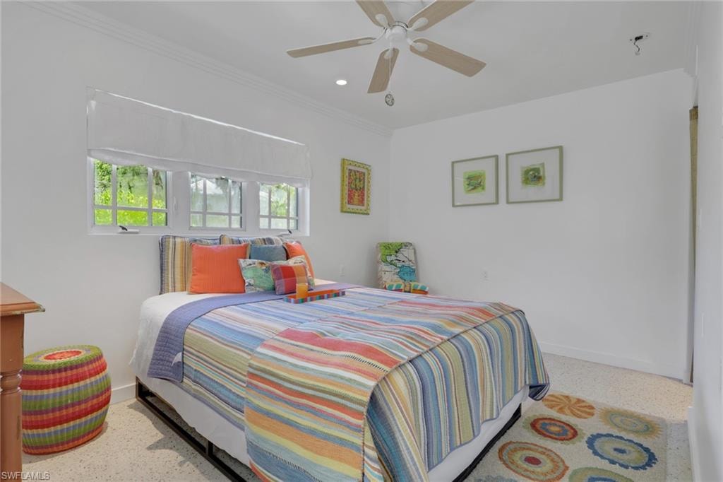 1290 Venetian WAY photo 24