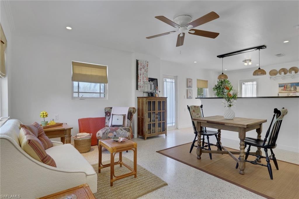 1290 Venetian WAY photo 11