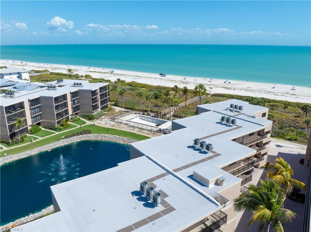 Rooftop view of R305 at Sundial East on the beach.