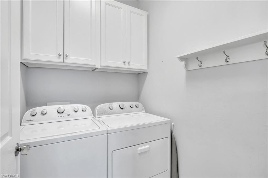 10908 Clarendon ST photo 28