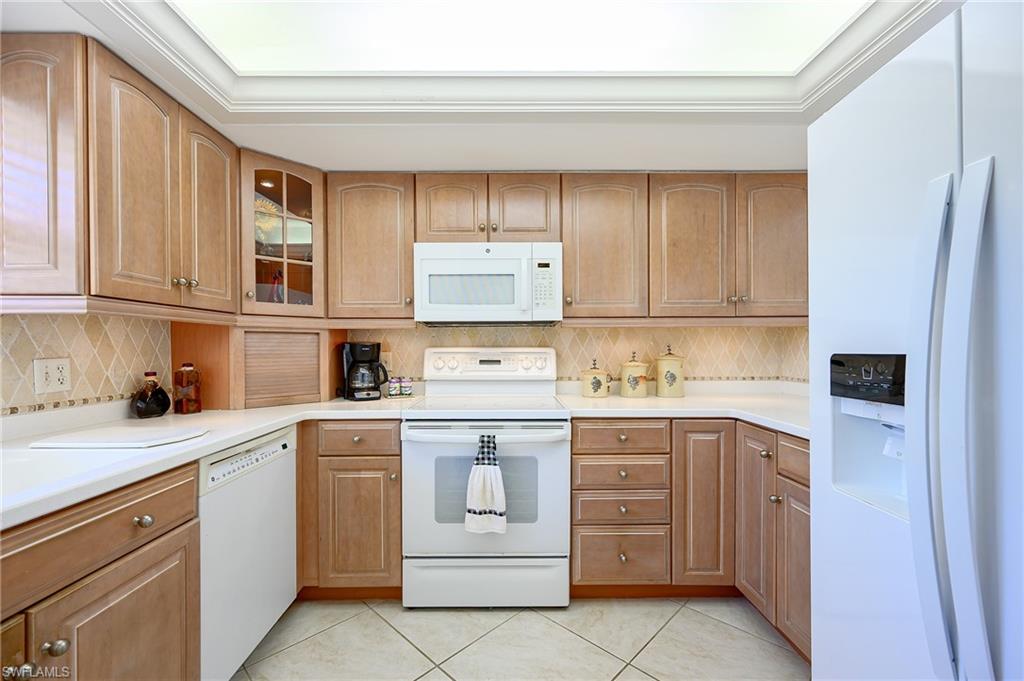 1100 9th ST S E101