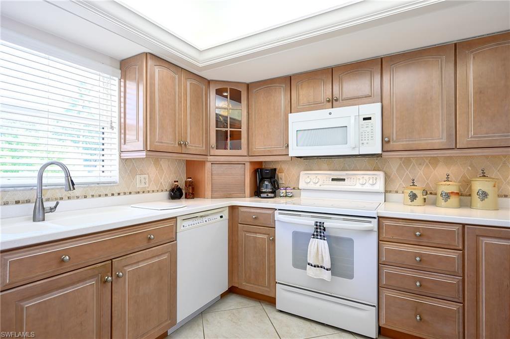 1100 9th ST S E101