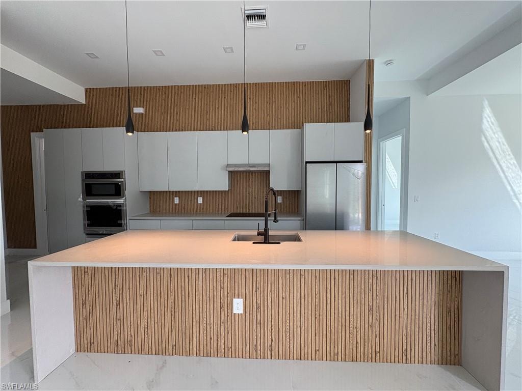6186 Everglades BLVD N photo 13