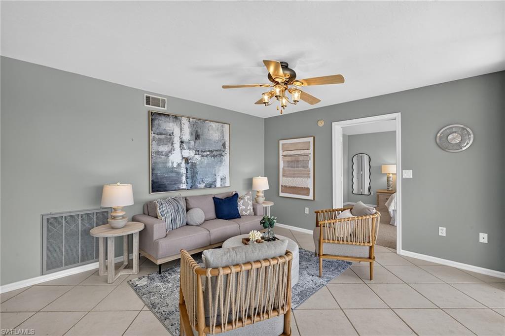 285 Naples Cove DR 1703 photo 6