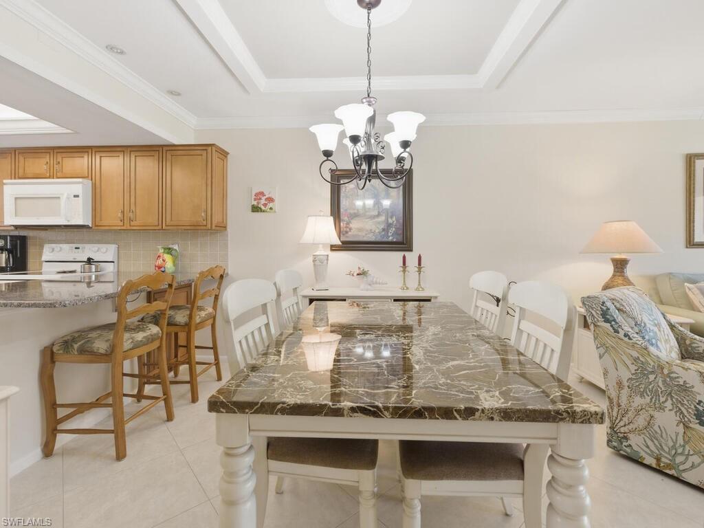 351 Charlemagne BLVD B208