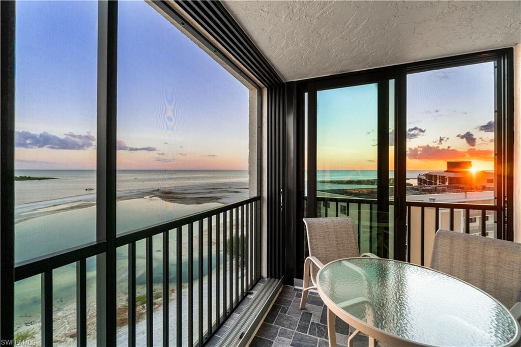 8400 Estero BLVD 805 photo 28
