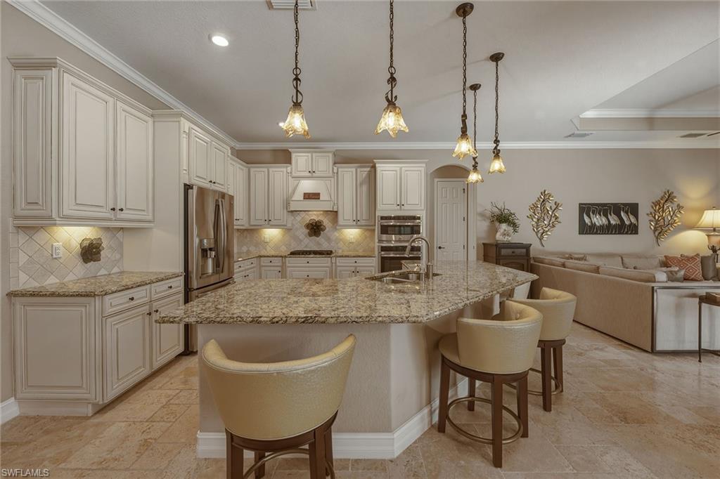 9505 Campanile CIR photo 7