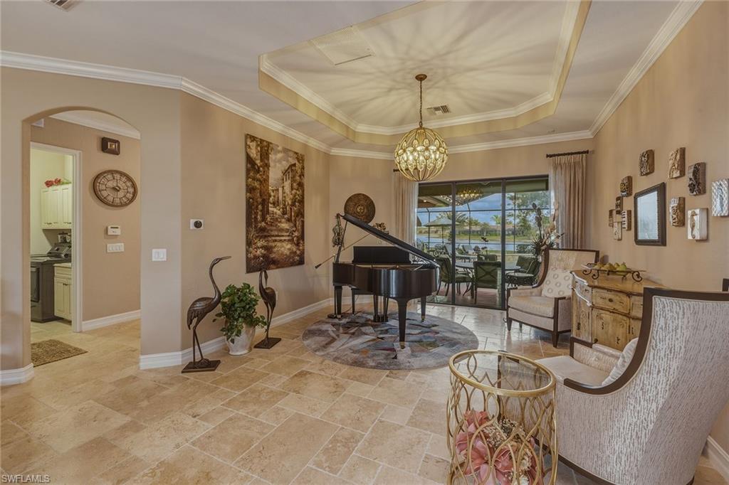 9505 Campanile CIR