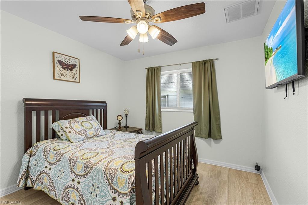 1333 SE 8th AVE 1401 photo 6