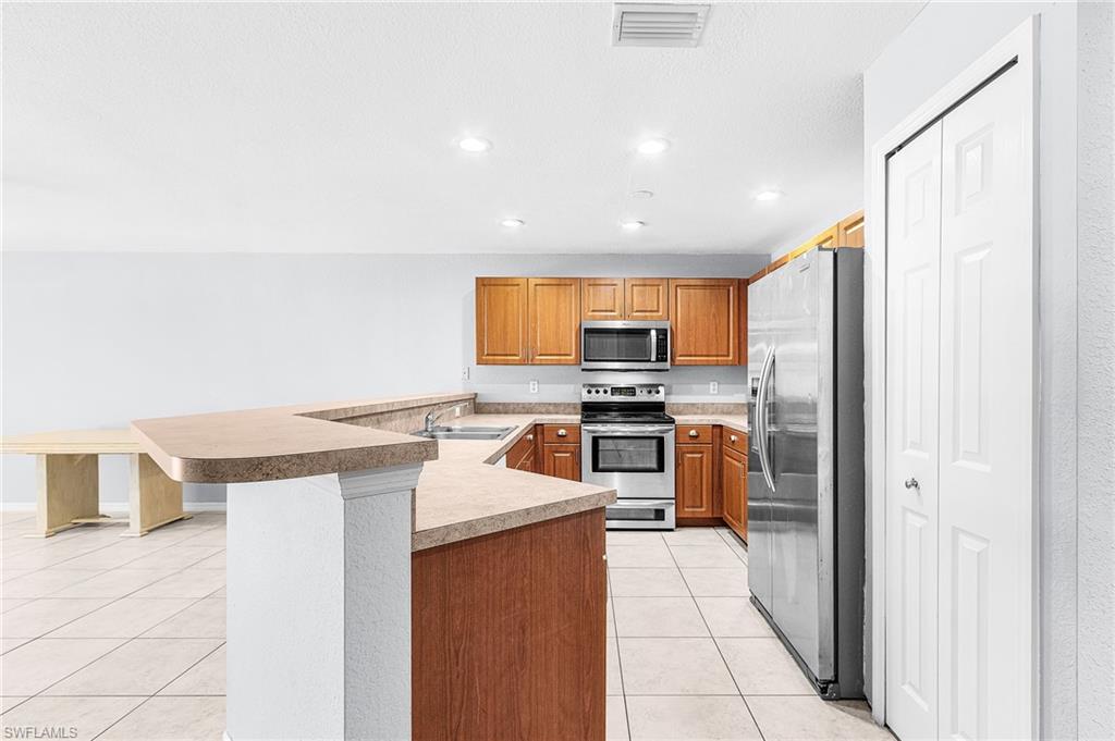 1333 SE 8th AVE 1401 photo 18