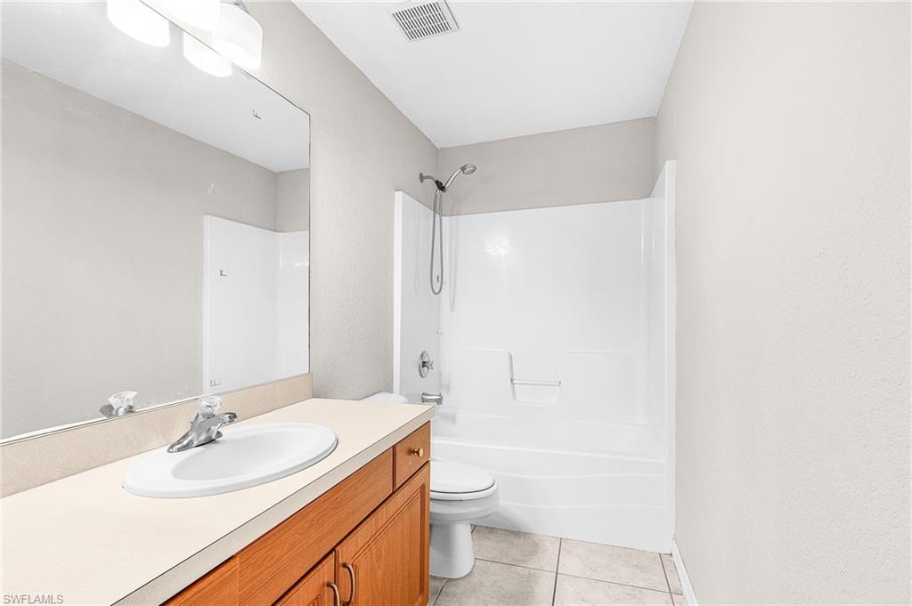 1333 SE 8th AVE 1401 photo 21