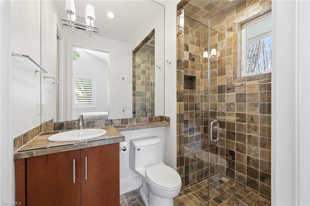 1438 Murex DR photo 23