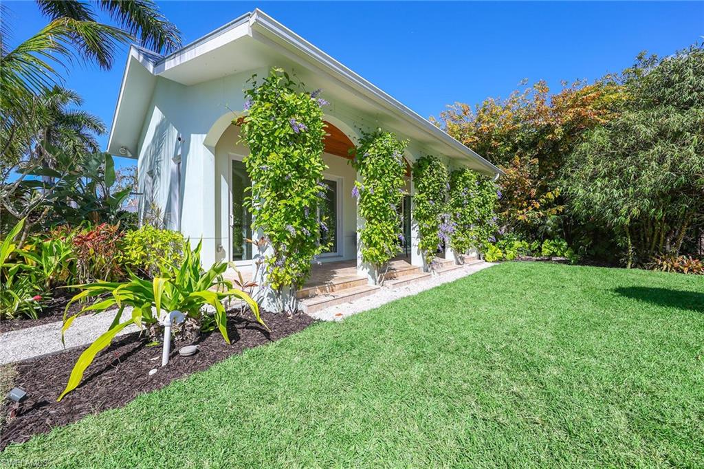 1438 Murex DR photo 38