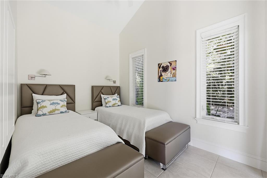 1438 Murex DR photo 41