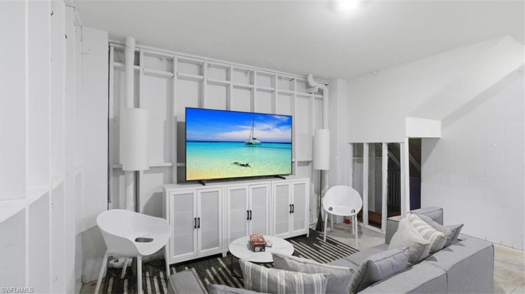 Garage / Game Room - Virtually Edited