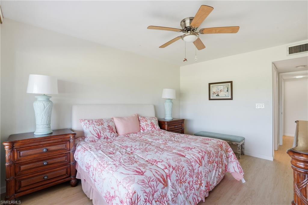 5585 Trailwinds DR 314 photo 23