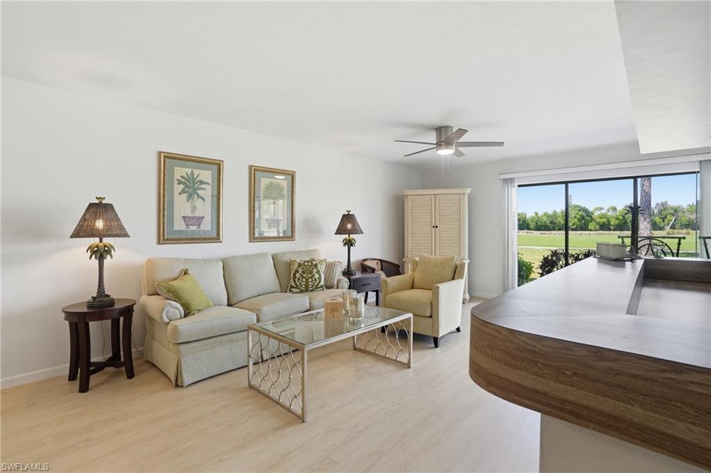 5585 Trailwinds DR 314 photo 6