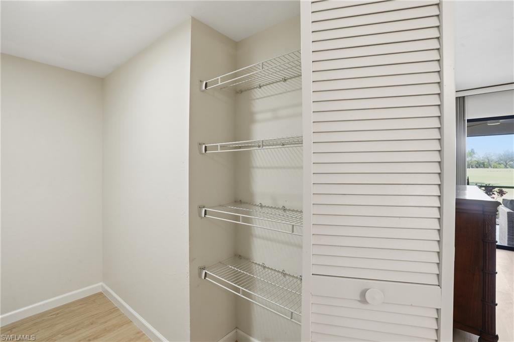 5585 Trailwinds DR 314 photo 28