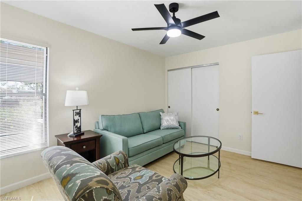 5585 Trailwinds DR 314 photo 10