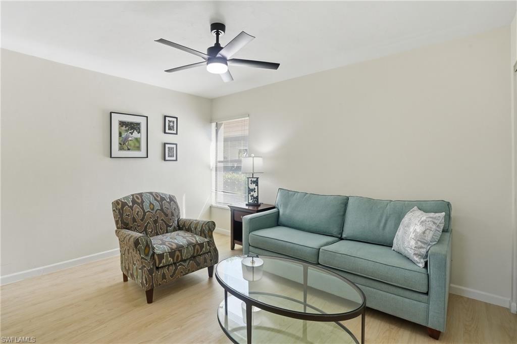 5585 Trailwinds DR 314 photo 11