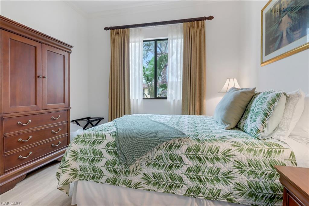 Bedroom with ornamental molding