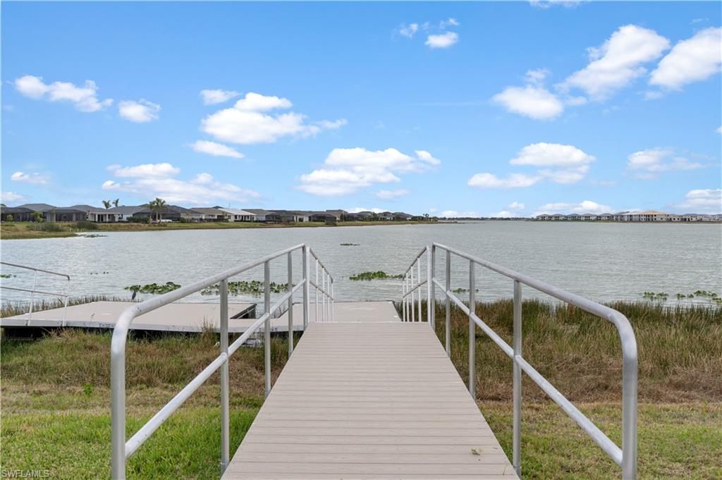 15877 Shoreline DR photo 38