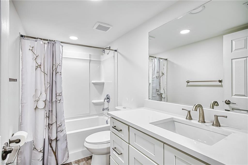 1740 Pine Valley DR 213 photo 13