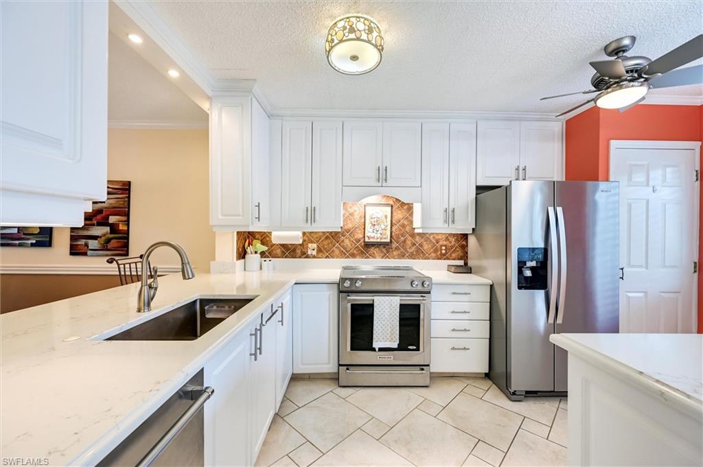 3032 Sandpiper Bay CIR G205 photo 6