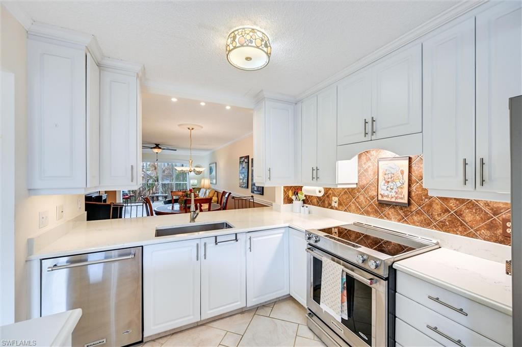 3032 Sandpiper Bay CIR G205 photo 8