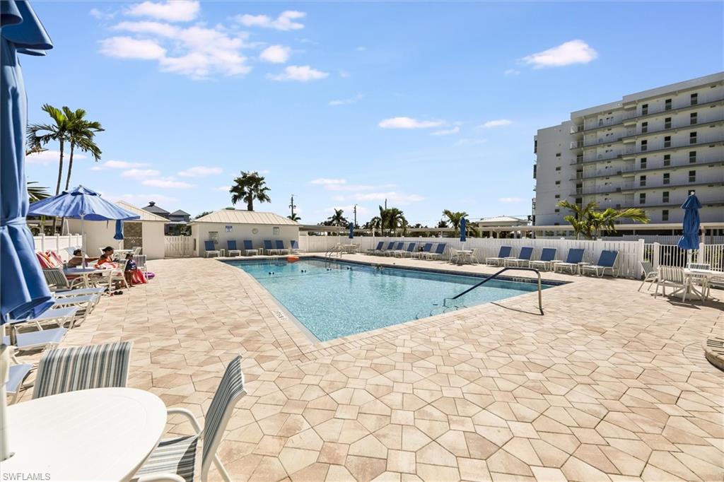 6900 Estero BLVD 108 photo 24