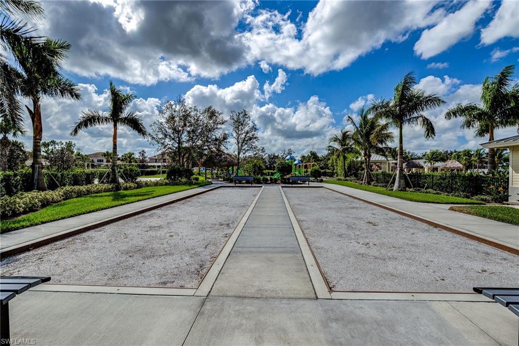 2672 Vine AVE photo 35