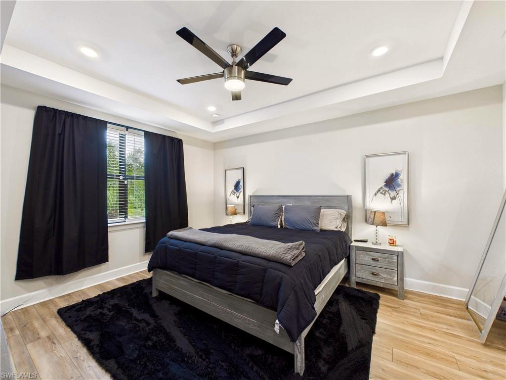 19563 Utopia LN photo 12