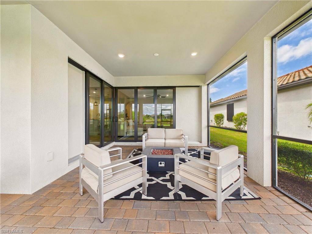 19563 Utopia LN photo 28