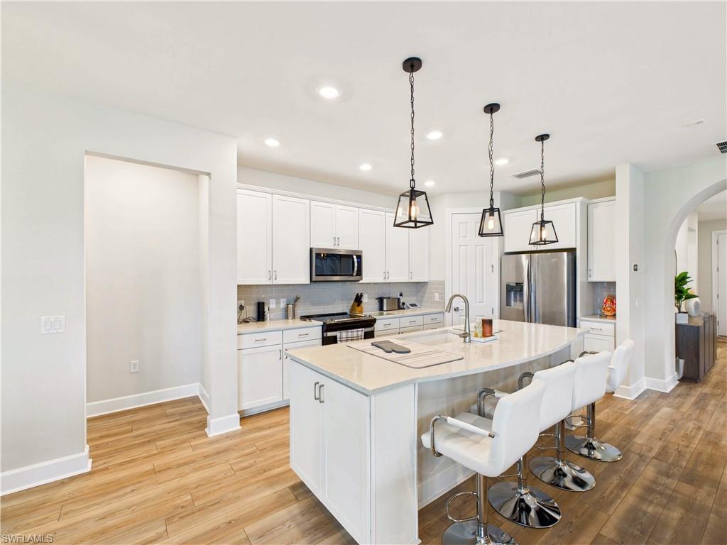 19563 Utopia LN photo 8