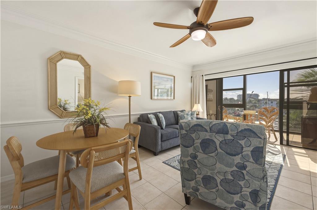 801 River Point DR 303A photo 9